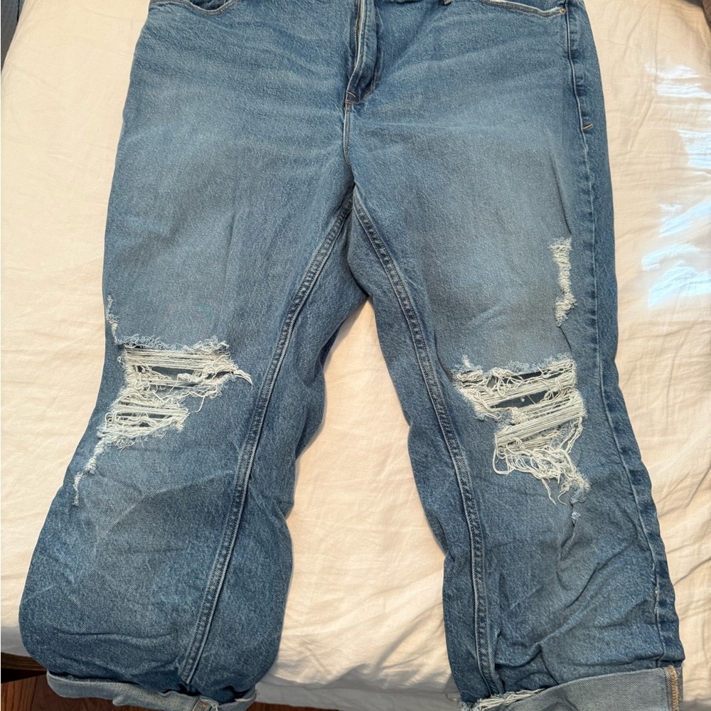Good American Distressed Blue Jeans